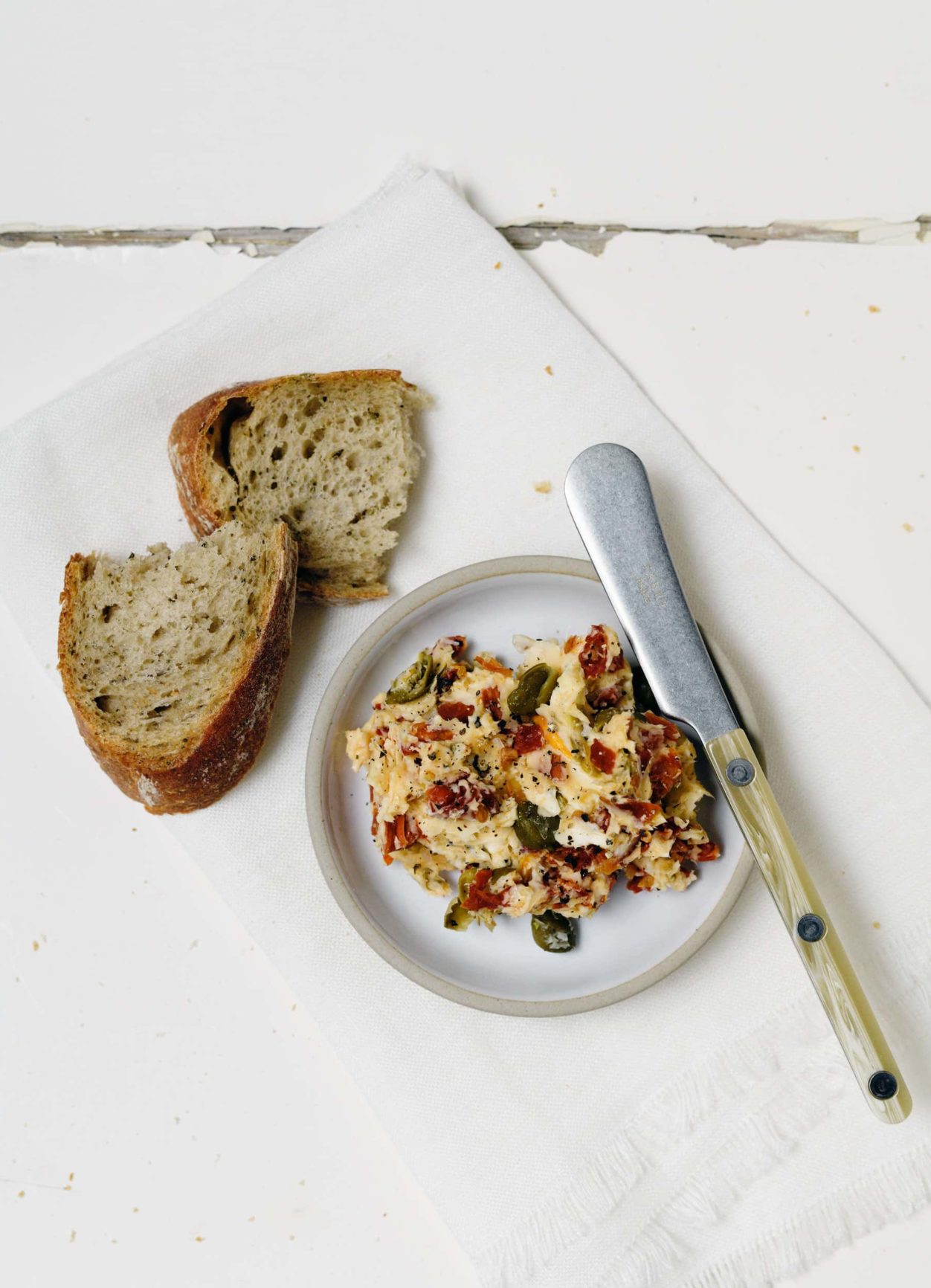 Tomatenbutter mit Kapern